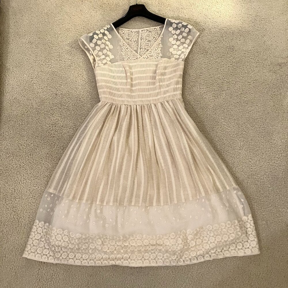 Anthropologie/Moulinette Soeurs Lace Embroidered Chiffron midi dress sz 6